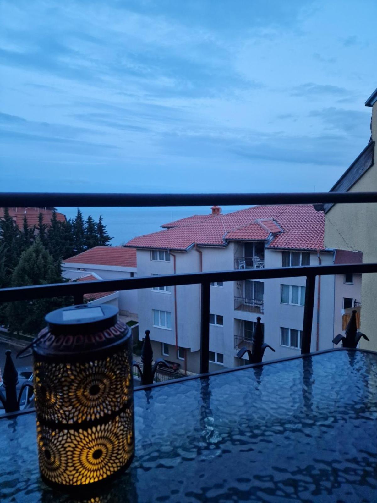 Larenta Sveti Vlas, Ulitsa Cherno More 12 Esterno foto