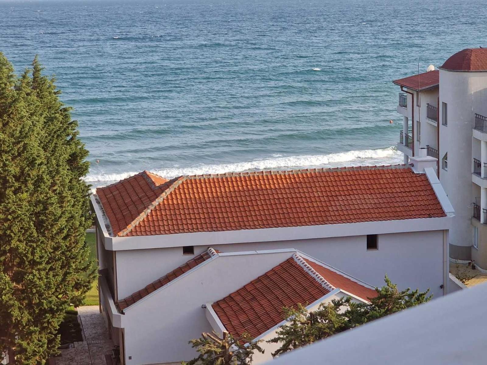 Larenta Sveti Vlas, Ulitsa Cherno More 12 Esterno foto