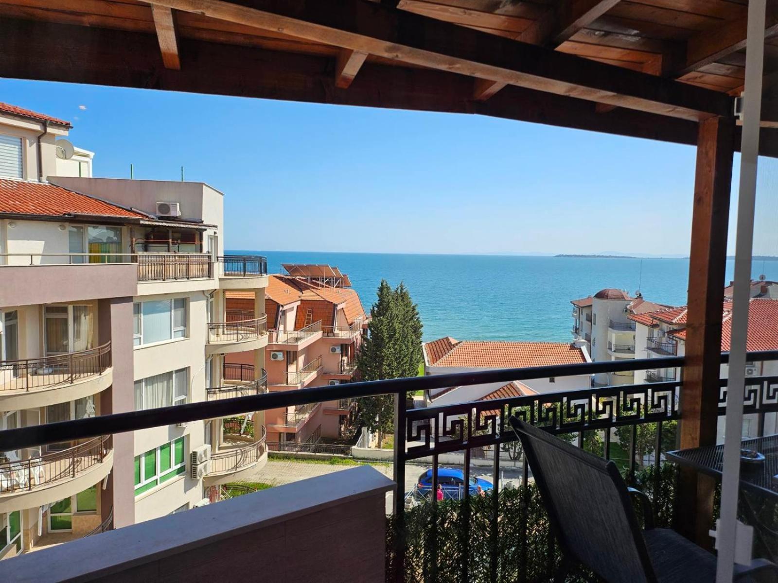Larenta Sveti Vlas, Ulitsa Cherno More 12 Esterno foto